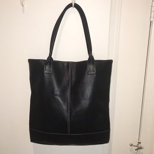 Ritz Carlton Bag Black with Logo